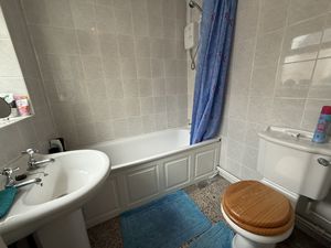 Photo 5- click for photo gallery